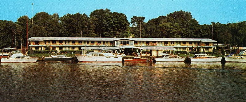 Ship & Shore Motel Boatel - Vintage Postcard (newer photo)